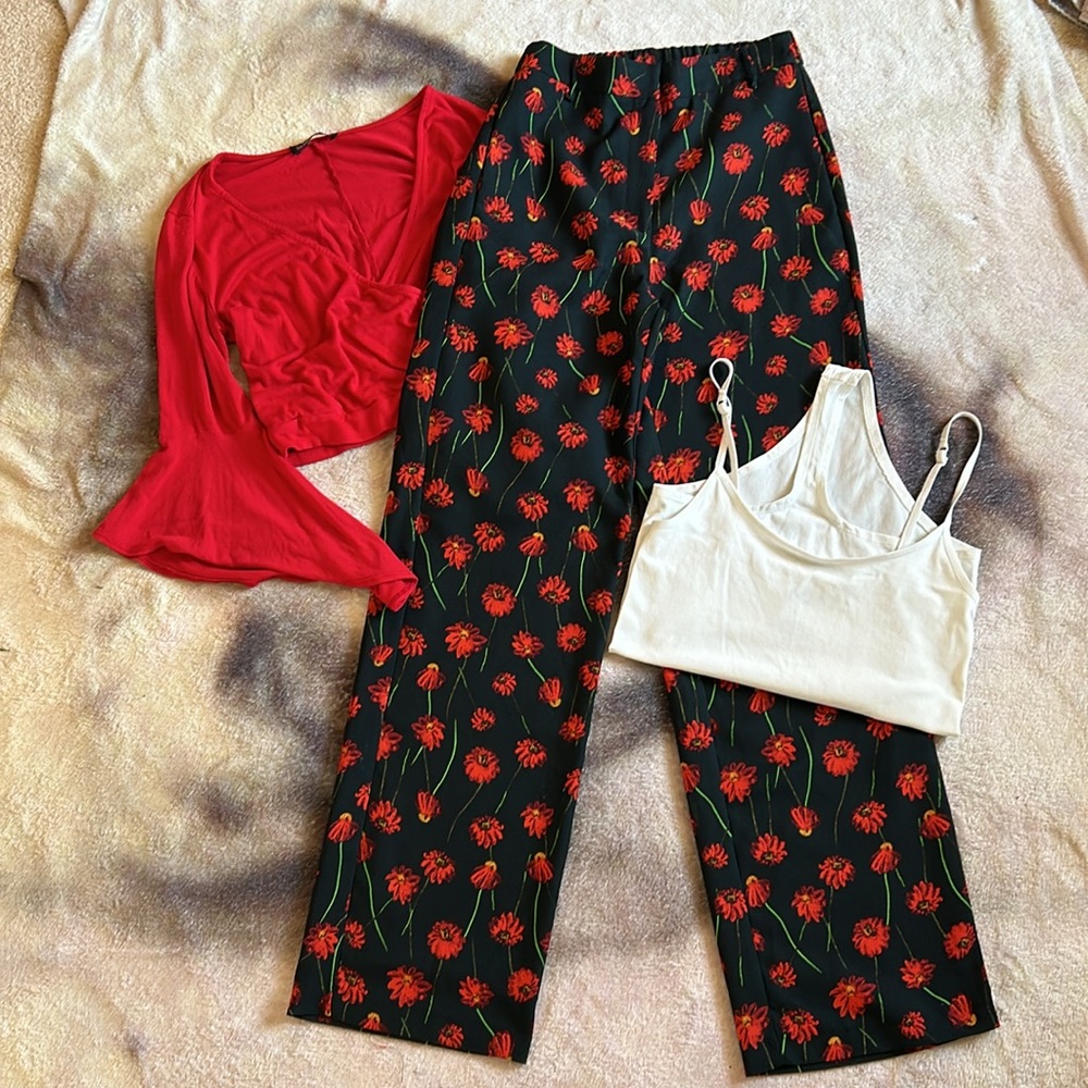 Women’s Sexy Outfit Bundle (1 bodysuit 1 top 1 pant)